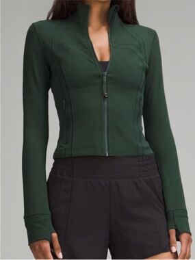 NWOT Lululemon Define Cropped Jacket *Nulu Legacy Green Sz 6